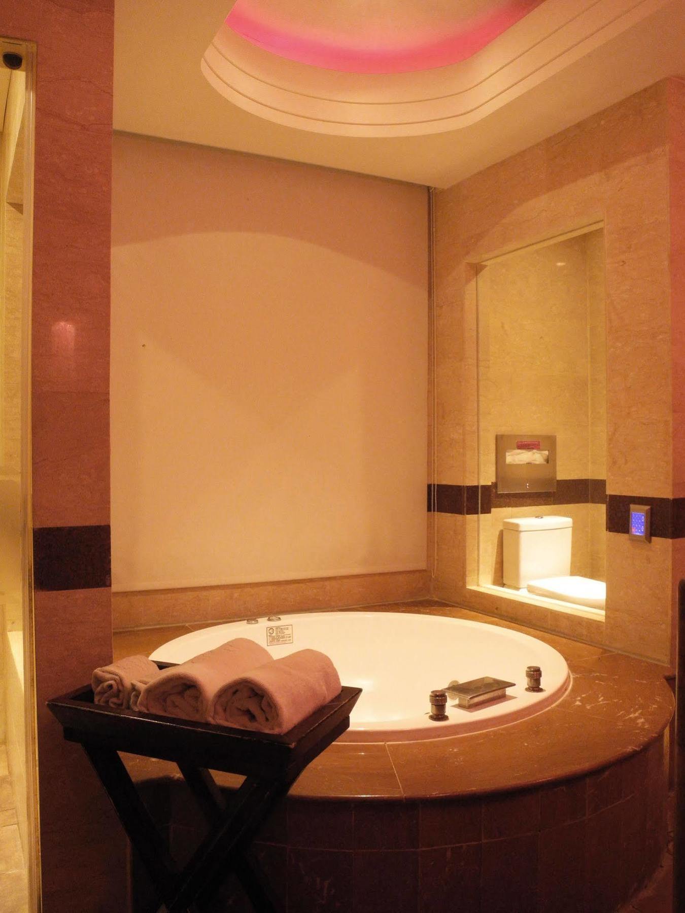 Color Motel Đào Viên Ngoại thất bức ảnh